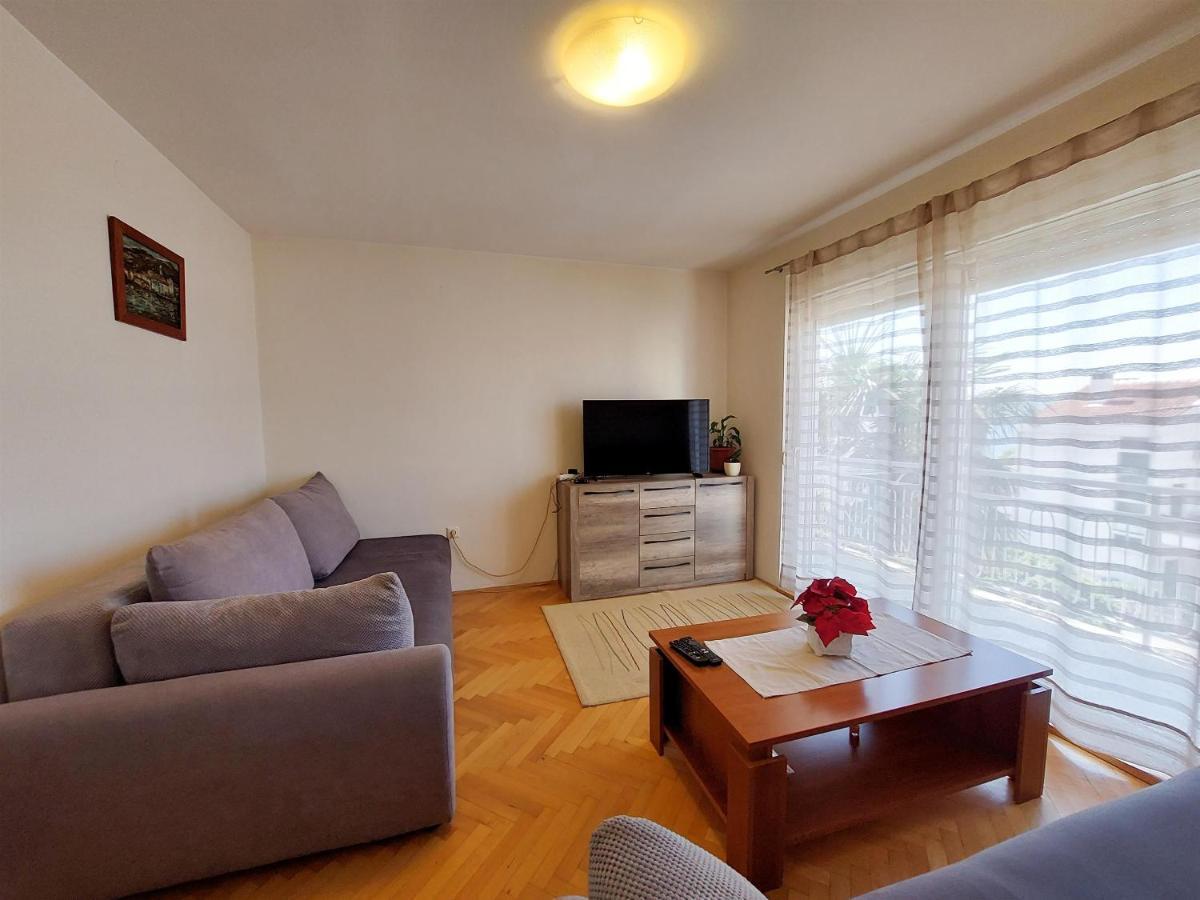 Apartment Tamarut Crikvenica Ngoại thất bức ảnh